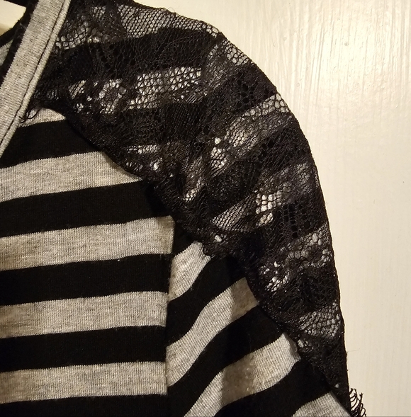 New Directions Black and White Striped Long Sleeve Top - Picture 2 of 5